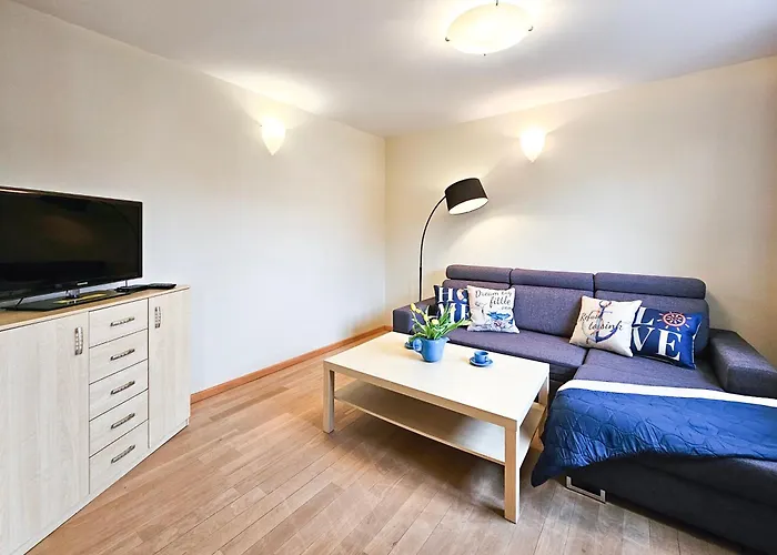 Visit Baltic - Przy Promenadzie Kapitanski * 슈비노우이스쳬